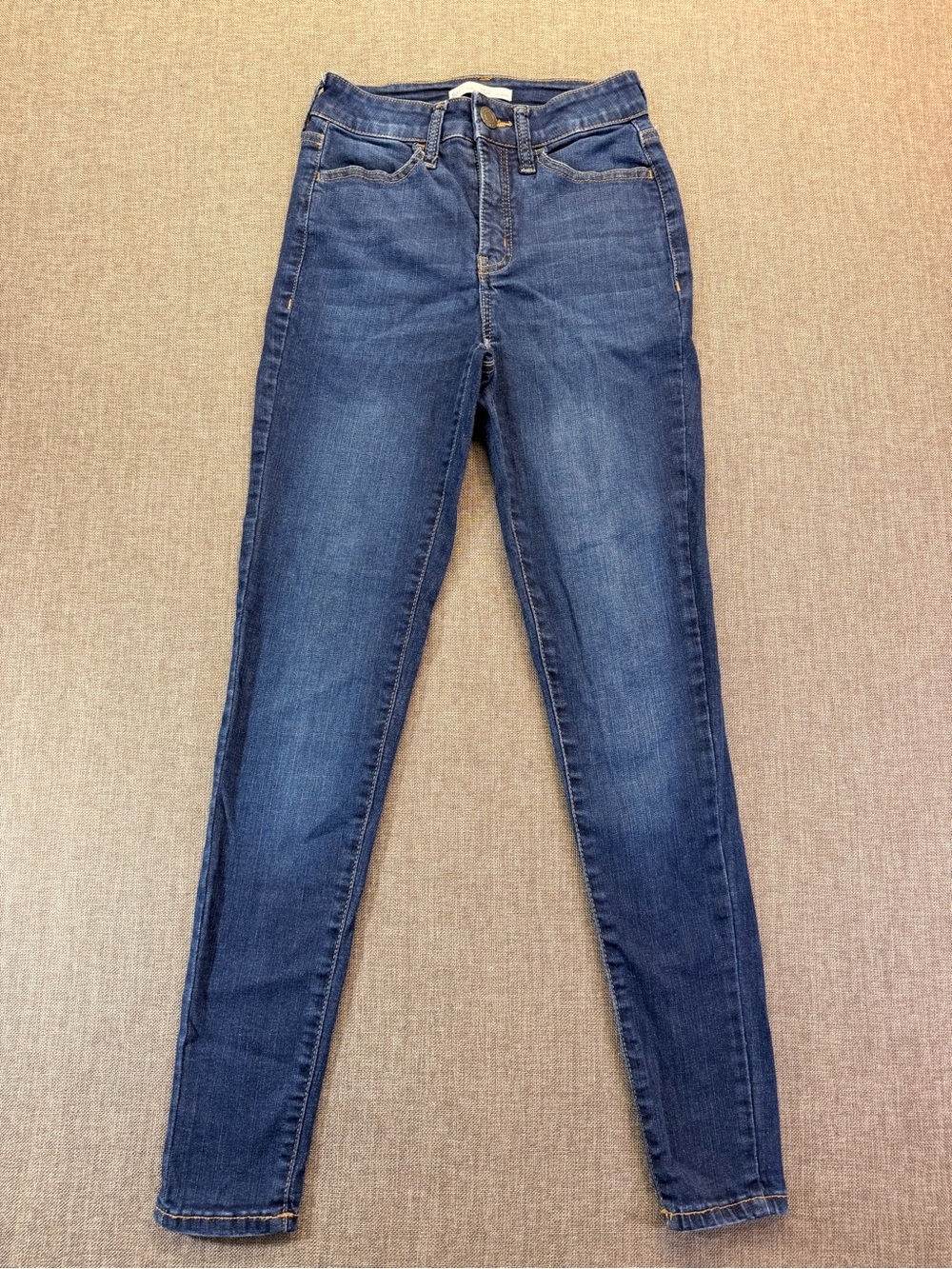 SO Women's Skinny Blue Jeans in Dark Blue Wash /25 High Rise